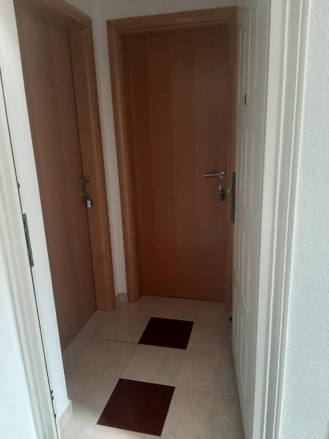 Apartments Nina Promajna Exterior photo